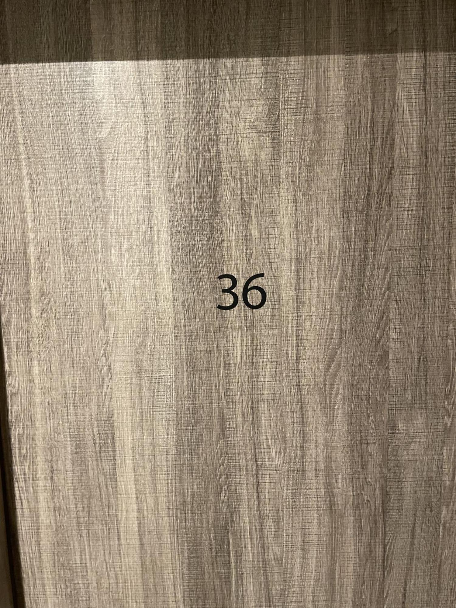 Liberal Mini Rooms & Suites เอเธนส์ ภายนอก รูปภาพ
