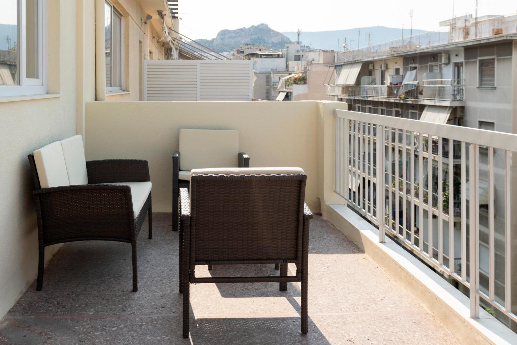 Liberal Mini Rooms & Suites เอเธนส์ ภายนอก รูปภาพ